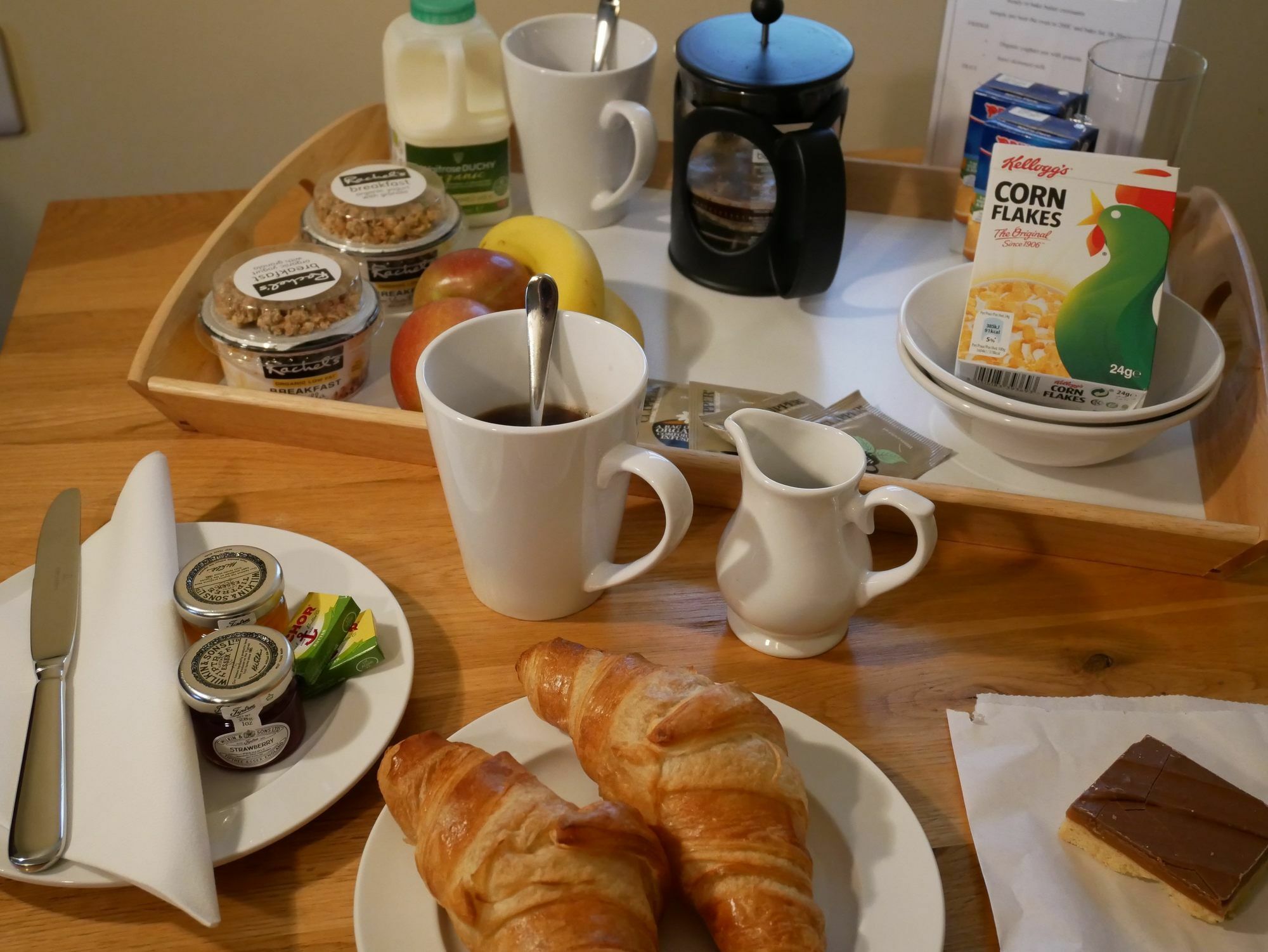 Peartree Serviced Apartments Salisbury Bagian luar foto